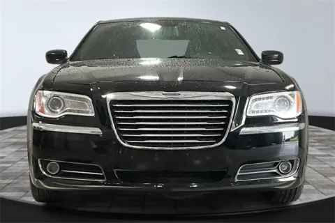 Photos of 2014 Chrysler 300 for sale in Roanoke, IN at Southwest Auto Sales