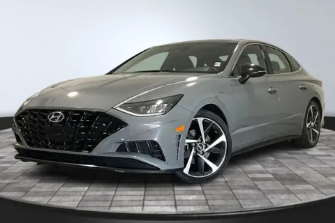 Another view of 2023 Hyundai Sonata SEL Plus for sale in Roanoke, IN at Southwest Auto Sales