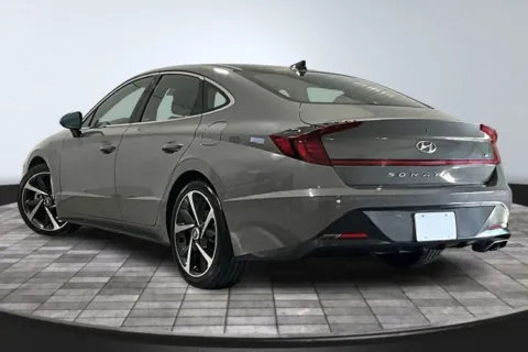 More photos of 2023 Hyundai Sonata SEL Plus at Southwest Auto Sales, IN