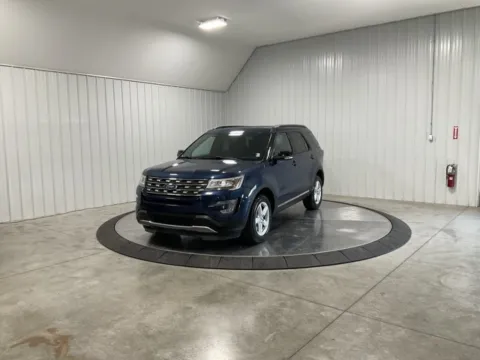 More photos of 2017 Ford Explorer XLT at Southwest Auto Sales, IN