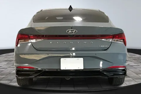 More photos of 2023 Hyundai Elantra Limited at Southwest Auto Sales, IN