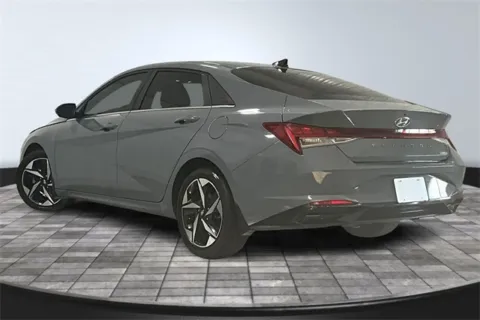 More photos of 2023 Hyundai Elantra Limited at Southwest Auto Sales, IN