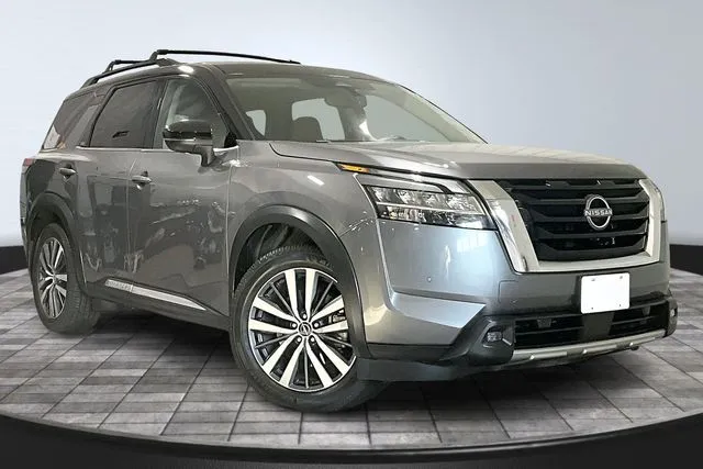 2022 Nissan Pathfinder