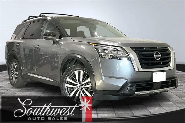 Gray 2022 Nissan Pathfinder Platinum for sale in Roanoke, IN