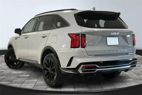 More photos of 2022 Kia Sorento SX at Southwest Auto Sales, IN
