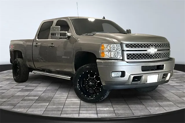 Gray 2013 Chevrolet Silverado 2500HD LT for sale in Roanoke, IN