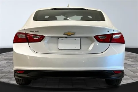 More photos of 2018 Chevrolet Malibu LT at Southwest Auto Sales, IN