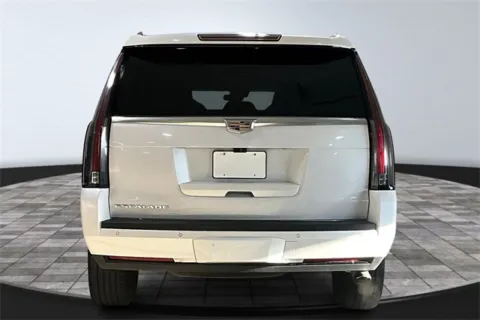 More photos of 2019 Cadillac Escalade Premium Luxury at Southwest Auto Sales, IN