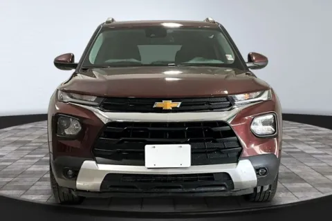 Photos of 2023 Chevrolet TrailBlazer LT for sale in Roanoke, IN at Southwest Auto Sales