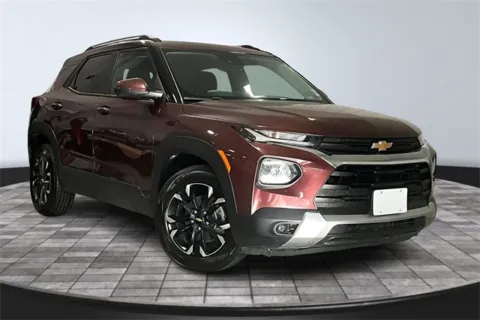 Red 2023 Chevrolet TrailBlazer LT for sale in Roanoke, IN