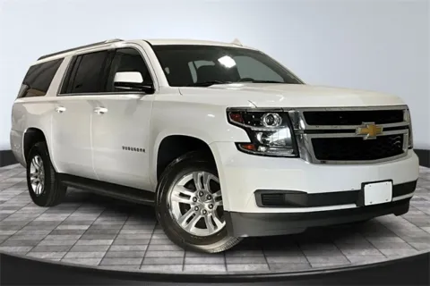 White 2018 Chevrolet Suburban LS for sale in Roanoke, IN