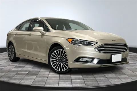 White 2018 Ford Fusion Titanium for sale in Roanoke, IN