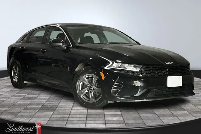 2023 Kia K5 LXS for sale in Roanoke, IN