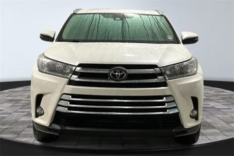 Photos of 2017 Toyota Highlander Limited for sale in Roanoke, IN at Southwest Auto Sales