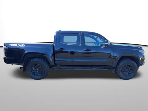 More photos of 2019 Toyota Tacoma TRD Sport at Auburn Volkswagen, WA