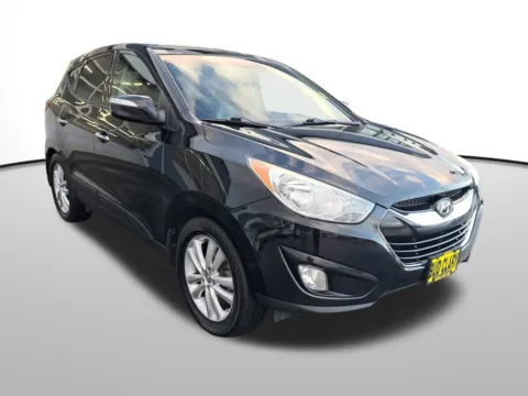 Another view of 2012 Hyundai Tucson Limited for sale in Auburn, WA at Auburn Volkswagen