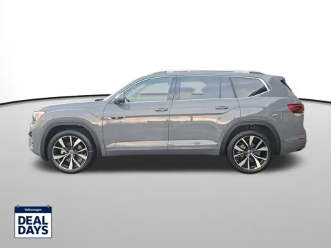 Photos of 2026 Volkswagen Atlas 2.0T SEL Premium R-Line for sale in Auburn, WA at Auburn Volkswagen