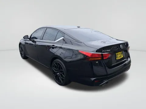 Another view of 2020 Nissan Altima 2.5 SR for sale in Auburn, WA at Auburn Volkswagen