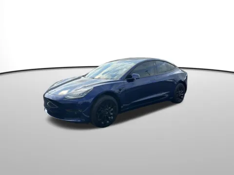 Photos of 2018 Tesla Model 3 Long Range for sale in Auburn, WA at Auburn Volkswagen