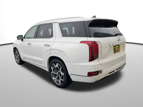 Another view of 2022 Hyundai Palisade Calligraphy for sale in Auburn, WA at Auburn Volkswagen