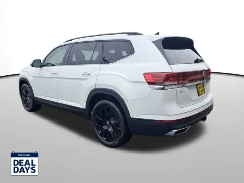 Another view of 2026 Volkswagen Atlas 2.0T SE w/Technology for sale in Auburn, WA at Auburn Volkswagen
