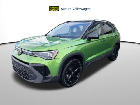 Green 2026 Volkswagen Taos 1.5T SE Black for sale in Auburn, WA