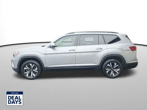 Photos of 2026 Volkswagen Atlas 2.0T SE for sale in Auburn, WA at Auburn Volkswagen