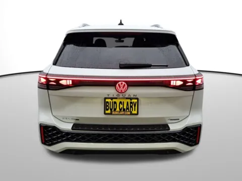 More photos of 2026 Volkswagen Tiguan 2.0T SEL R-Line Turbo at Auburn Volkswagen, WA