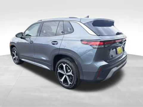 Another view of 2026 Volkswagen Tiguan 2.0T SE for sale in Auburn, WA at Bud Clary Auburn Volkswagen