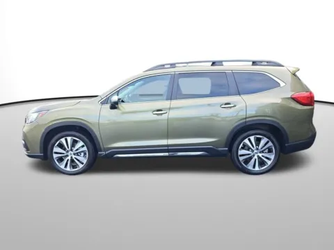 Photos of 2022 Subaru Ascent Touring for sale in Auburn, WA at Auburn Volkswagen