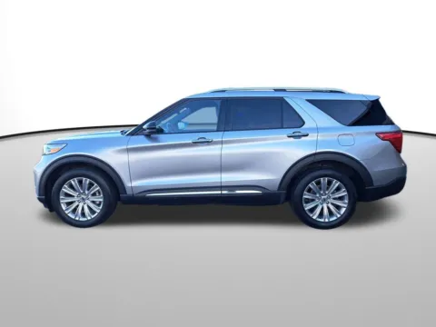 Photos of 2020 Ford Explorer Limited for sale in Auburn, WA at Auburn Volkswagen