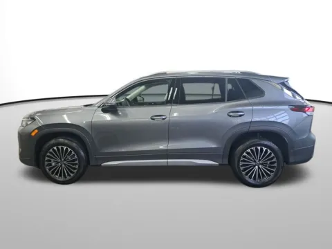 Photos of 2026 Volkswagen Tiguan 2.0T S for sale in Auburn, WA at Auburn Volkswagen