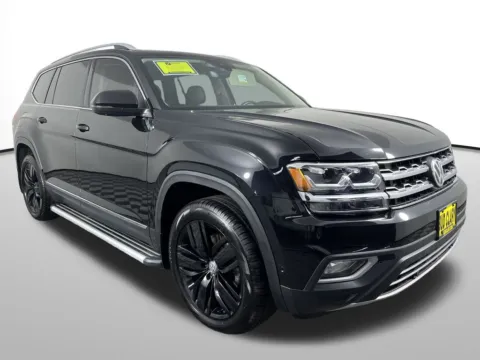 Another view of 2019 Volkswagen Atlas SEL Premium for sale in Auburn, WA at Auburn Volkswagen