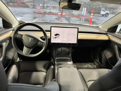Another view of 2023 Tesla Model 3 for sale in Auburn, WA at Auburn Volkswagen