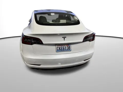 More photos of 2023 Tesla Model 3 at Auburn Volkswagen, WA