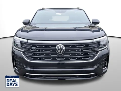 Photos of 2025 Volkswagen Atlas Cross Sport 2.0T SEL Premium R-Line for sale in Auburn, WA at Auburn Volkswagen