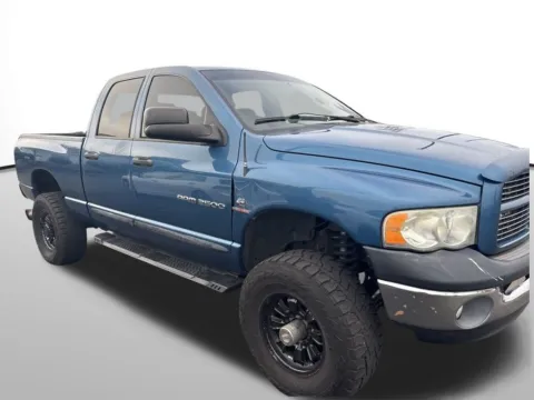 Another view of 2004 Dodge Ram 2500 SLT for sale in Auburn, WA at Auburn Volkswagen
