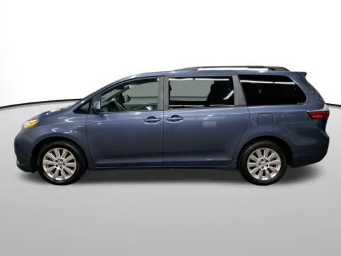 Photos of 2016 Toyota Sienna LE for sale in Auburn, WA at Bud Clary Auburn Volkswagen