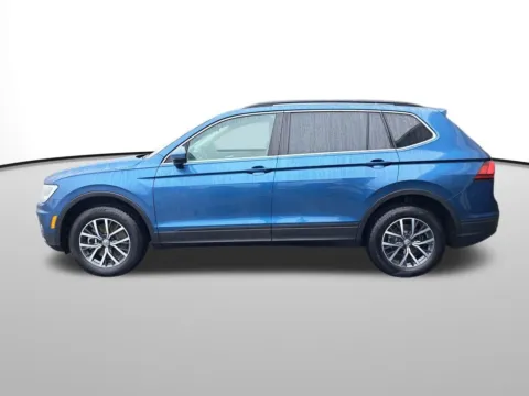 Photos of 2019 Volkswagen Tiguan 2.0T SE for sale in Auburn, WA at Bud Clary Auburn Volkswagen
