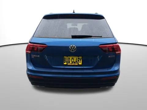 More photos of 2019 Volkswagen Tiguan 2.0T SE at Bud Clary Auburn Volkswagen, WA