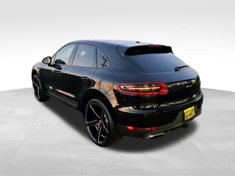 Another view of 2018 Porsche Macan for sale in Auburn, WA at Bud Clary Auburn Volkswagen