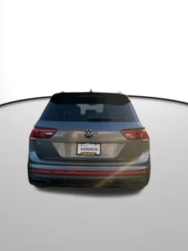 More photos of 2022 Volkswagen Tiguan 2.0T SE R-Line Black at Bud Clary Auburn Volkswagen, WA