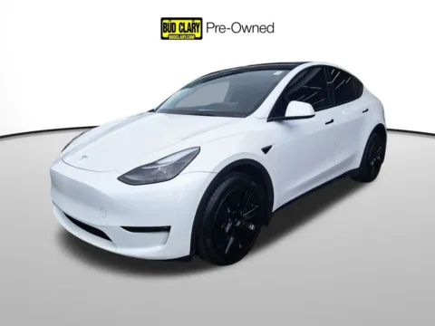 White 2023 Tesla Model Y Long Range for sale in Auburn, WA
