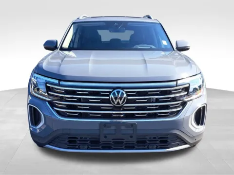 Photos of 2025 Volkswagen Atlas 2.0T SEL for sale in Auburn, WA at Bud Clary Auburn Volkswagen