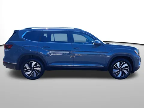 More photos of 2025 Volkswagen Atlas 2.0T SEL at Bud Clary Auburn Volkswagen, WA