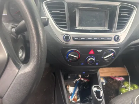 More photos of 2018 Hyundai Accent SE at Bud Clary Auburn Volkswagen, WA