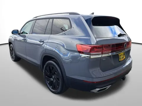 Another view of 2026 Volkswagen Atlas 2.0T SE w/Technology for sale in Auburn, WA at Bud Clary Auburn Volkswagen