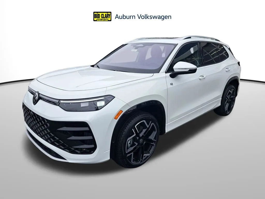 White 2026 Volkswagen Tiguan 2.0T SEL R-Line Turbo for sale in Auburn, WA
