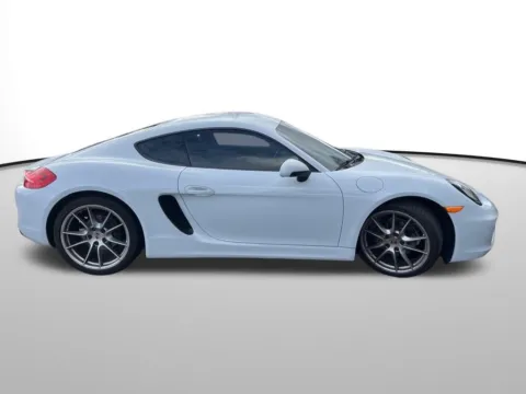 More photos of 2015 Porsche Cayman at Bud Clary Auburn Volkswagen, WA