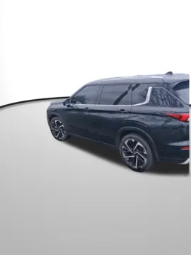 Photos of 2023 Mitsubishi Outlander SEL 40th Anniversary for sale in Auburn, WA at Bud Clary Auburn Volkswagen